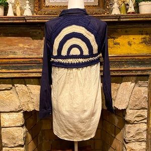 NWT navy & creme back crochet detail button down!